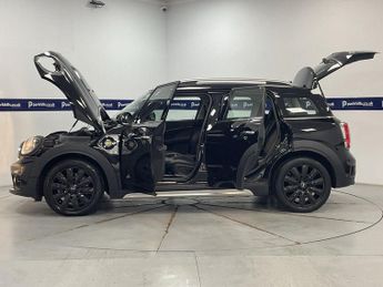 MINI COUNTRYMAN 1.5 7.6kWh GPF Cooper SE SUV 5dr Petrol Plug-in Hybrid Auto ALL4