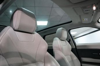 LAND ROVER RANGE ROVER EVOQUE 2.0 TD4 Autobiography SUV 5dr Diesel Auto 4WD Euro 6 (s/s) (180 