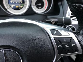 MERCEDES-BENZ E-CLASS 2.1 E220d AMG Line Edition Cabriolet 2dr Diesel G-Tronic+ Euro 6