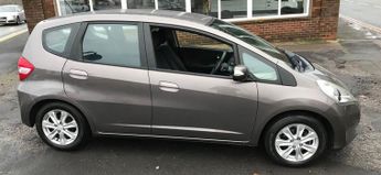 HONDA JAZZ 1.4 i-VTEC ES Hatchback 5dr Petrol CVT Euro 5 (99 ps)