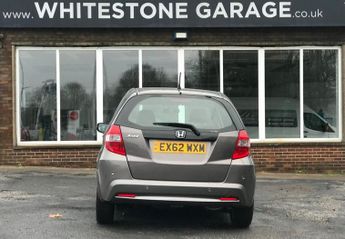 HONDA JAZZ 1.4 i-VTEC ES Hatchback 5dr Petrol CVT Euro 5 (99 ps)