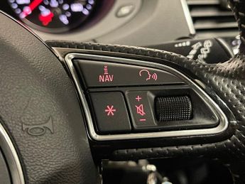 AUDI Q3 1.4 TFSI CoD Black Edition SUV 5dr Petrol S Tronic Euro 6 (s/s) 