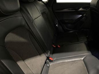 AUDI Q3 1.4 TFSI CoD Black Edition SUV 5dr Petrol S Tronic Euro 6 (s/s) 