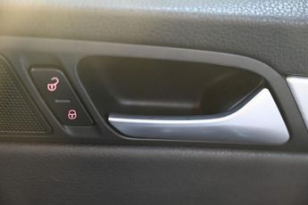 VOLKSWAGEN SHARAN 2.0 TDI BlueMotion Tech SEL MPV 5dr Diesel DSG Euro 5 (s/s) (177