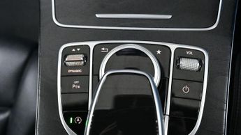 MERCEDES-BENZ C-CLASS 2.1 C220d AMG Line (Premium) Saloon 4dr Diesel G-Tronic+ Euro 6 