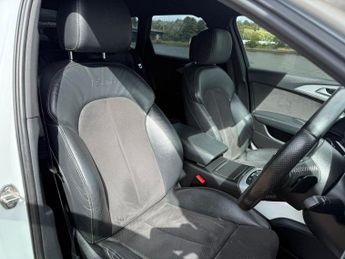 AUDI A6 AVANT 2.0 TDI ultra S line Estate 5dr Diesel S Tronic Euro 6 (s/s) (19