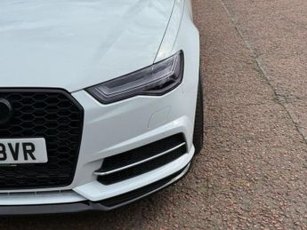 AUDI A6 AVANT 2.0 TDI ultra S line Estate 5dr Diesel S Tronic Euro 6 (s/s) (19