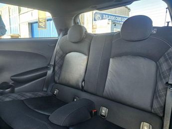 MINI HATCH AUTOMATIC 1.5 Cooper Hatchback 3dr Petrol Auto Euro 6 (s/s) (136