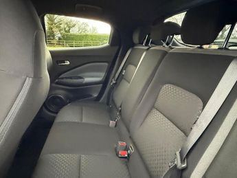 NISSAN JUKE 1.0 DIG-T N-Connecta DCT Auto Euro 6 (s/s) 5dr