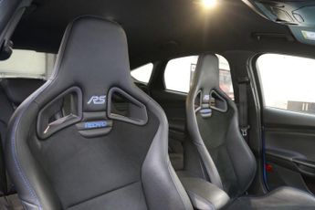 FORD FOCUS 2.3T EcoBoost RS Hatchback 5dr Petrol Manual AWD Euro 6 (s/s) (3