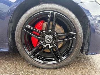 MERCEDES-BENZ E-CLASS 2.0 E220d AMG Line (Premium) Coupe 2dr Diesel G-Tronic+ Euro 6 (