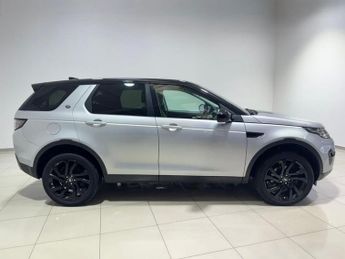 LAND ROVER DISCOVERY SPORT 2.0 TD4 HSE Black SUV 5dr Diesel Auto 4WD Euro 6 (s/s) (180 ps)