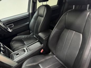 LAND ROVER DISCOVERY SPORT 2.0 TD4 HSE Black SUV 5dr Diesel Auto 4WD Euro 6 (s/s) (180 ps)