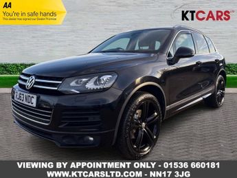 VOLKSWAGEN TOUAREG 3.0 TDI V6 BlueMotion Tech R-Line SUV 5dr Diesel Tiptronic 4WD E
