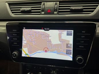 SKODA SUPERB 2.0 TDI SE L Hatchback 5dr Diesel DSG Euro 6 (s/s) (190 ps)