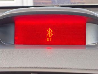 VAUXHALL MOKKA 1.4i Turbo SE SUV 5dr Petrol Auto 2WD Euro 6 (140 ps)