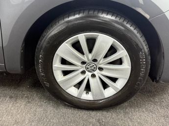 VOLKSWAGEN SHARAN 2.0 TDI BlueMotion Tech SE MPV 5dr Diesel DSG Euro 6 (s/s) (150 