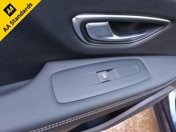 RENAULT SCENIC 1.5 dCi Dynamique S Nav MPV 5dr Diesel EDC Euro 6 (s/s) (110 ps)