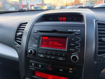 KIA SORENTO 2.2 CRDi KX-2 SUV 5dr Diesel Auto AWD-2 FORMER KEEPERS-7 SEATS-B