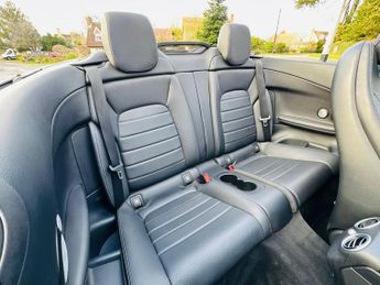 MERCEDES-BENZ C-CLASS 2.1 C250d AMG Line (Premium Plus) Cabriolet 2dr Diesel G-Tronic+