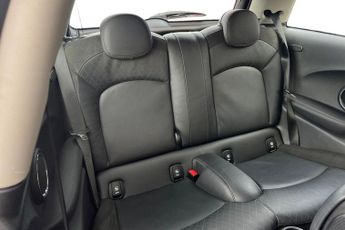 MINI HATCH 1.5 Cooper Classic Hatchback 3dr Petrol Steptronic Euro 6 (s/s) 
