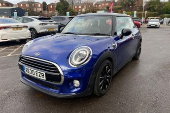 MINI HATCH 1.5 Cooper Classic Hatchback 3dr Petrol Steptronic Euro 6 (s/s) 