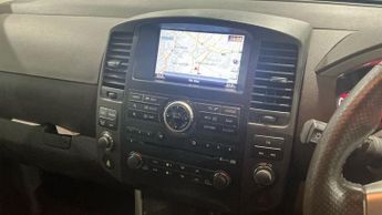 NISSAN PATHFINDER 2.5 dCi Tekna SUV 5dr Diesel Auto 4WD Euro 4 (190 ps)