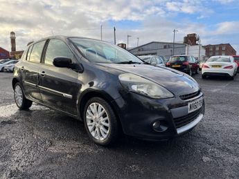 Renault Clio 1.2 Dynamique TomTom Hatchback 5dr Petrol Manual Euro 4 (75 ps)
