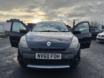 RENAULT CLIO 1.2 Dynamique TomTom Hatchback 5dr Petrol Manual Euro 4 (75 ps)