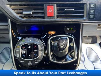 TOYOTA VOXY/NOAH 1.8 VVT-h Excel Business Edition 7 Seats CVT Euro 6 (s/s) 5dr