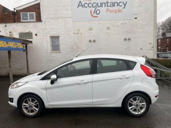 FORD FIESTA 1.6 Zetec Hatchback 5dr Petrol Powershift Euro 5 (105 ps)