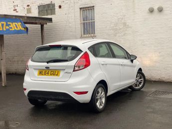 FORD FIESTA 1.6 Zetec Hatchback 5dr Petrol Powershift Euro 5 (105 ps)