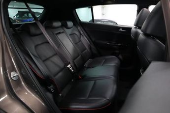 KIA SPORTAGE 1.6 CRDi MHEV GT-Line S SUV 5dr Diesel Hybrid DCT Euro 6 (s/s) (