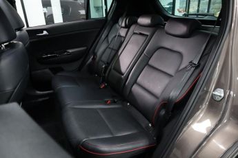 KIA SPORTAGE 1.6 CRDi MHEV GT-Line S SUV 5dr Diesel Hybrid DCT Euro 6 (s/s) (