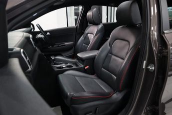 KIA SPORTAGE 1.6 CRDi MHEV GT-Line S SUV 5dr Diesel Hybrid DCT Euro 6 (s/s) (