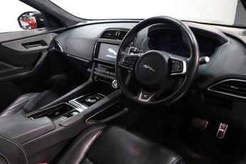 JAGUAR F-PACE 3.0 D300 V6 S SUV 5dr Diesel Auto AWD Euro 6 (s/s) (300 ps)