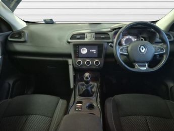 RENAULT KADJAR 1.3 TCe Play SUV 5dr Petrol Manual Euro 6 (s/s) (140 ps)