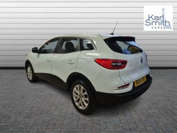 RENAULT KADJAR 1.3 TCe Play SUV 5dr Petrol Manual Euro 6 (s/s) (140 ps)