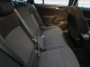 VAUXHALL ASTRA 1.6 CDTi SRi Sports Tourer 5dr Diesel Manual Euro 6 (110 ps)