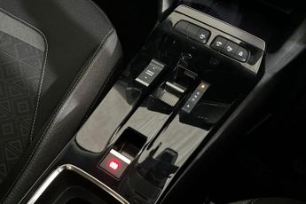 VAUXHALL MOKKA ELECTRIC 50kWh SE Nav Premium SUV 5dr Electric Auto (136 ps)