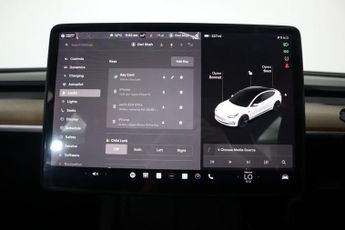 TESLA Model 3 (Dual Motor) Long Range Auto 4WDE 4dr