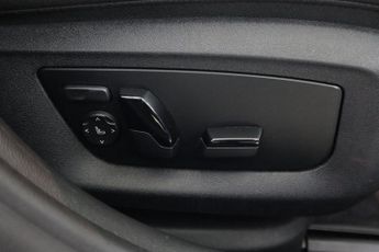 BMW 5 SERIES 2.0 520d MHT M Sport Steptronic Euro 6 (s/s) 4dr