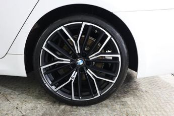 BMW 5 SERIES 2.0 520d MHT M Sport Steptronic Euro 6 (s/s) 4dr