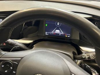 VAUXHALL GRANDLAND 1.5 Turbo D SE SUV 5dr Diesel Auto Euro 6 (s/s) (130 ps)