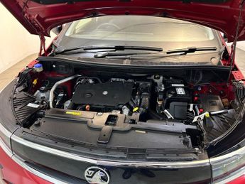VAUXHALL GRANDLAND 1.5 Turbo D SE SUV 5dr Diesel Auto Euro 6 (s/s) (130 ps)