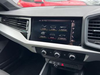 AUDI A1 1.0 TFSI 30 S line Sportback 5dr Petrol S Tronic Euro 6 (s/s) (1