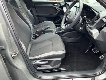 AUDI A1 1.0 TFSI 30 S line Sportback 5dr Petrol S Tronic Euro 6 (s/s) (1