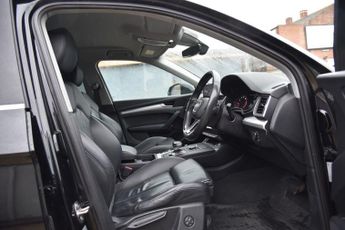 AUDI Q5 2.0 TFSI Sport SUV 5dr Petrol S Tronic quattro Euro 6 (s/s) (252
