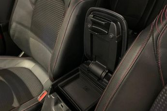 FORD FOCUS 1.5 EcoBlue ST-Line X Hatchback 5dr Diesel Auto Euro 6 (s/s) (12