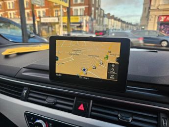 AUDI A4 AUTOMATIC 2.0 TFSI S line Saloon 4dr Petrol S Tronic Euro 6 (s/s